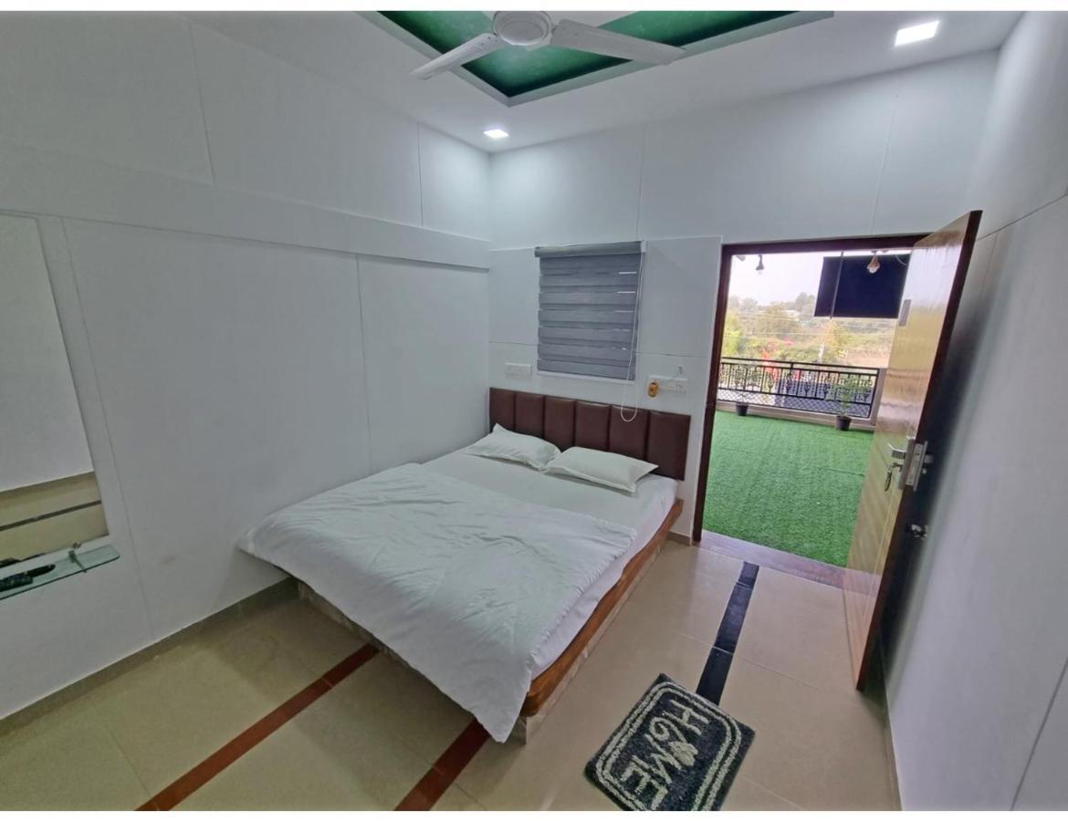 Hari Homestay, Garudeshwar Ngoại thất bức ảnh