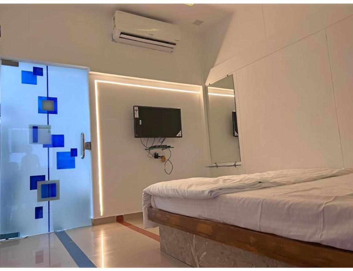 Hari Homestay, Garudeshwar Ngoại thất bức ảnh